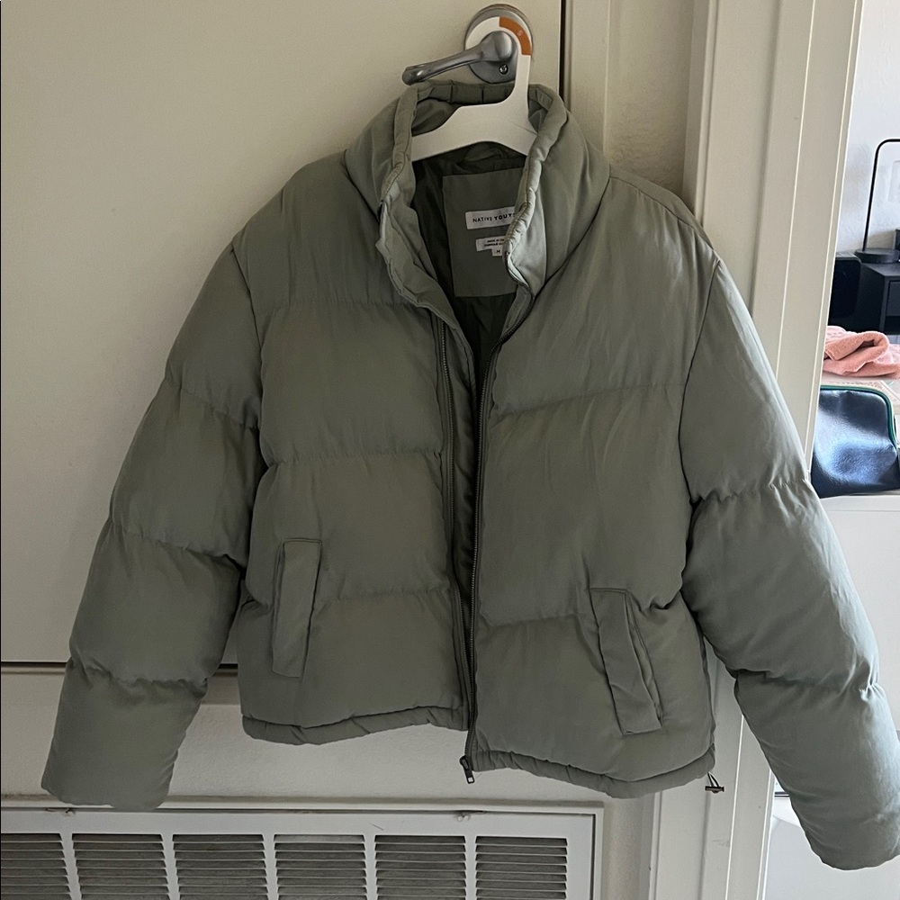 NATIVE YOUTH Women’s Light Green Quilted Puffer